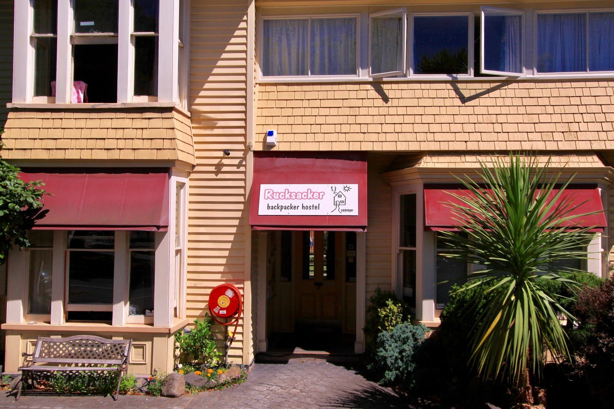 Rucksacker Backpacker Hostel Christchurch Exterior foto